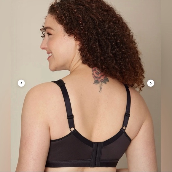 Playtex 18 Hour Active Comfort Bra 38B
Wireless Support Moisture Wicking - Picture 2 of 4